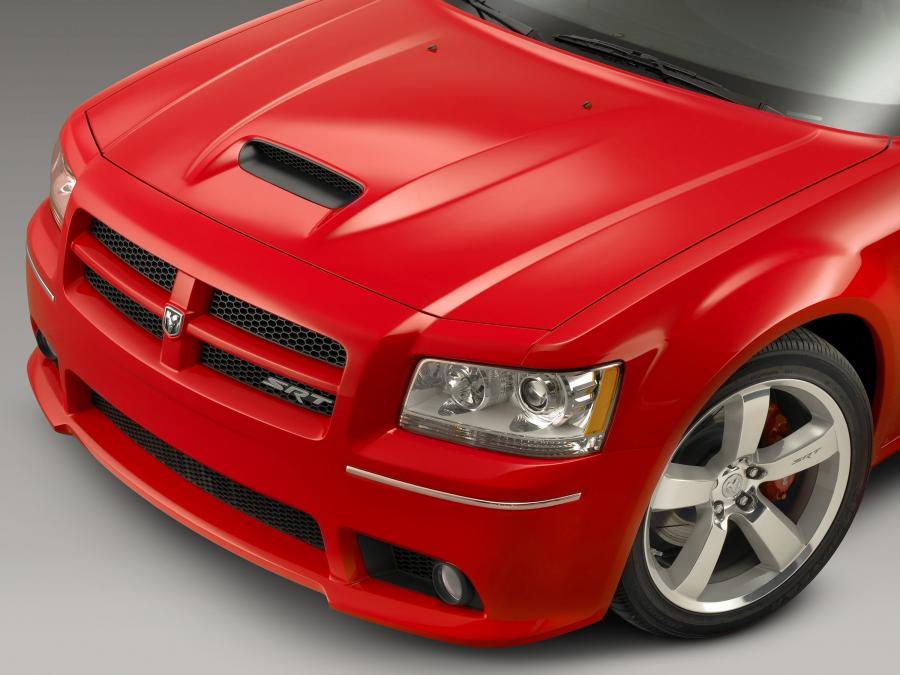  Dodge Magnum SRT8 2008 года  (фото 7 из 9)